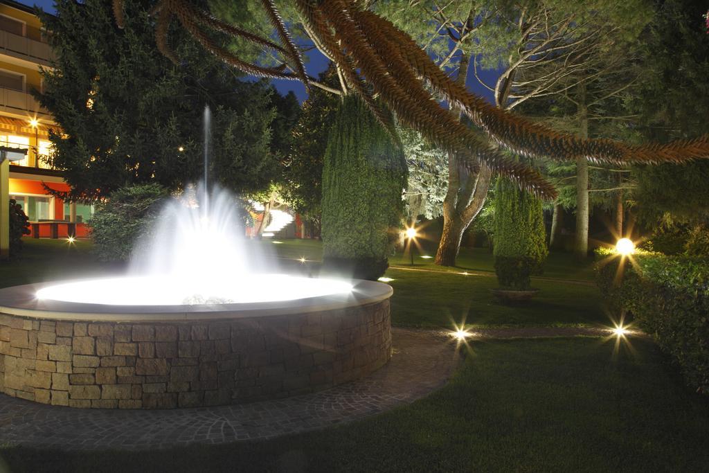 Hotel Castel Lodron Storo Exterior foto